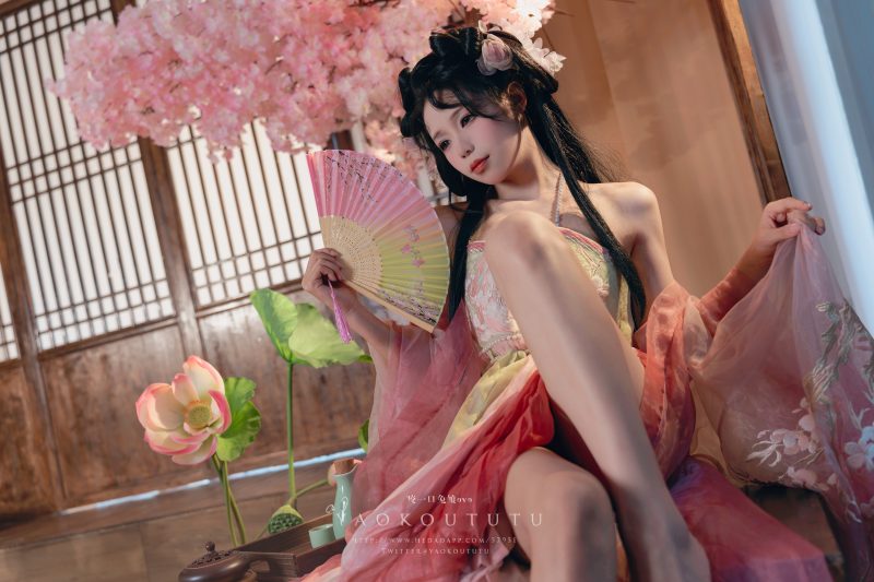 图片[5]-#咬一口兔娘 - 八月订阅『醉倒荷塘边』&游园惊梦 [50P1V-1.13G] #20230917f