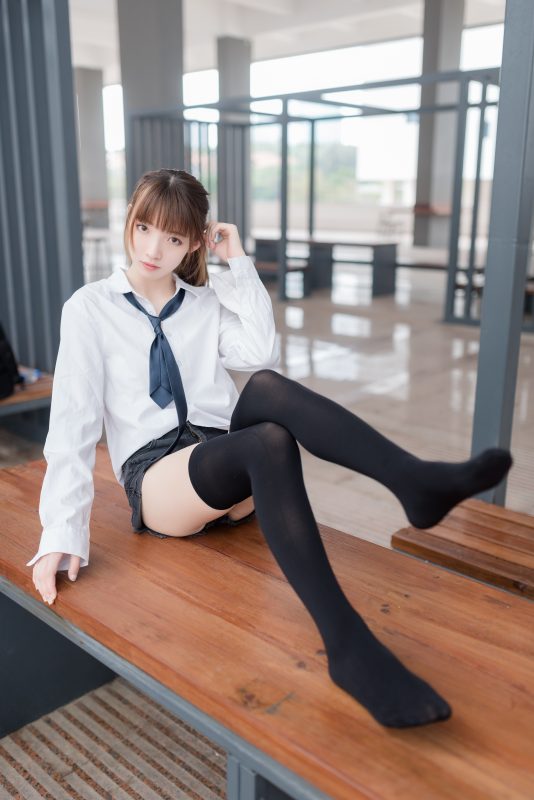 图片[3]-风之领域 NO.039 无法抗拒的黑丝[49P／205MB] - 副本