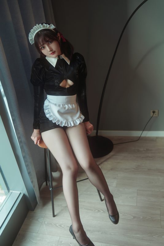 图片[4]-Natsuko夏夏子 – NO.34 漆黑女仆 [50P-468MB]