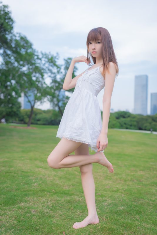 图片[5]-风之领域 NO.056 草坪上青纯的学妹[50P／229MB] - 副本