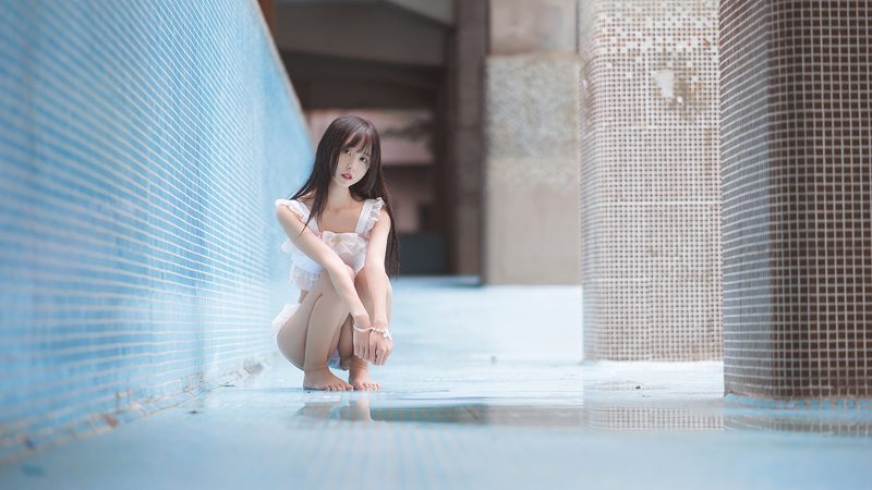 图片[1]-风之领域 NO.090 泳池里的少女[40P／163MB]